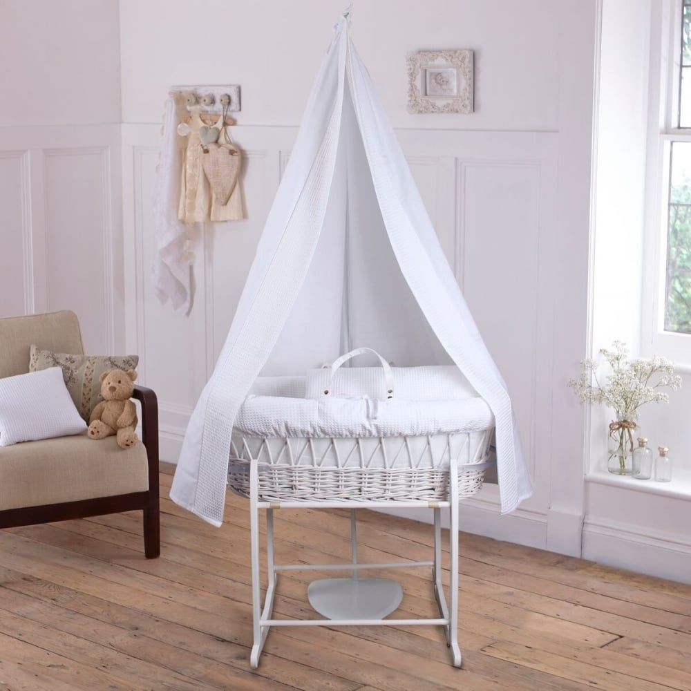 white wicker moses basket